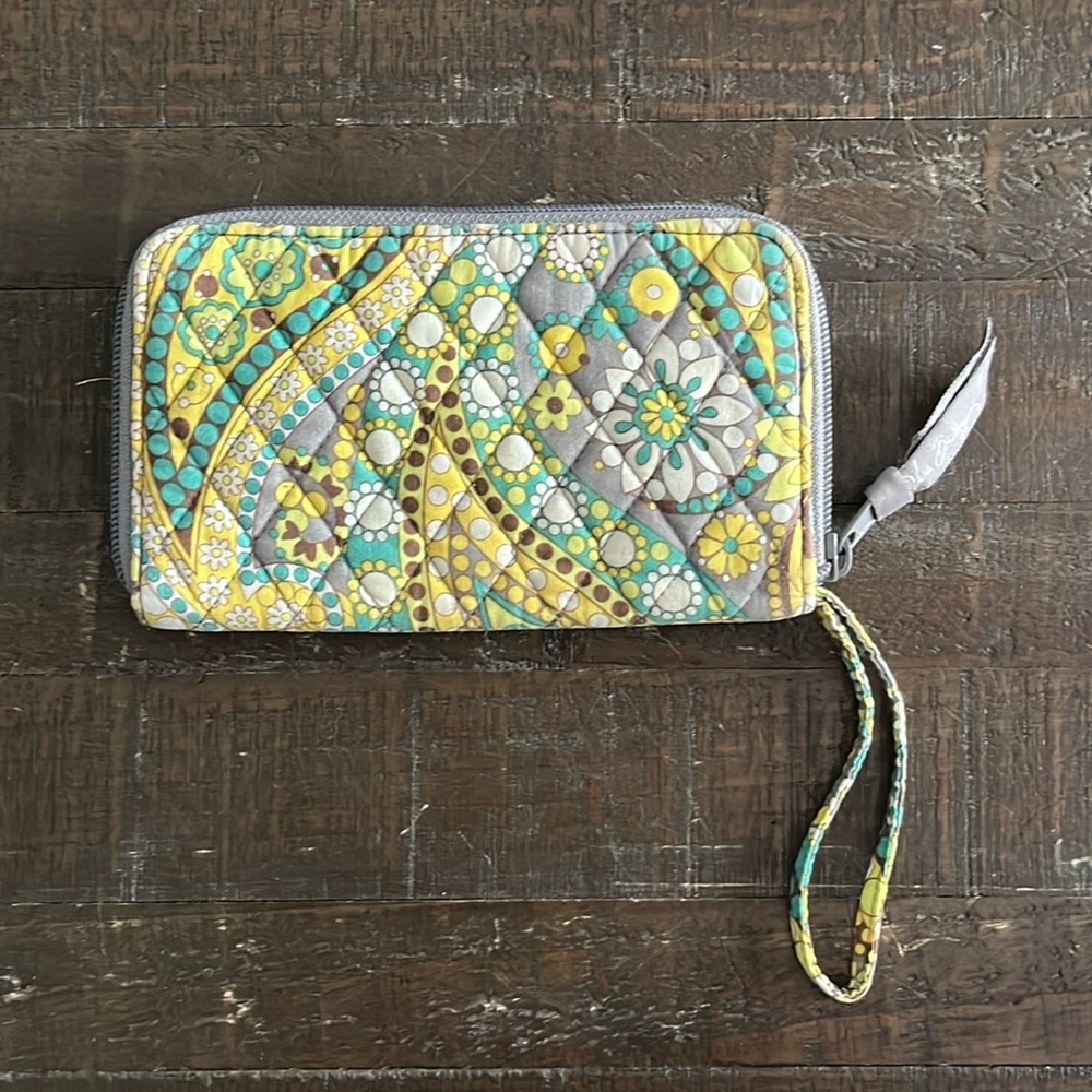 Vera Bradley wallet